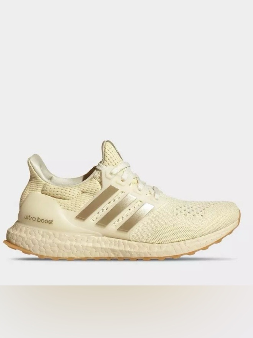 WOMEN'S ADIDAS ULTRABOOST 1.0 running shoe white vanilla size  8 NWT perfect